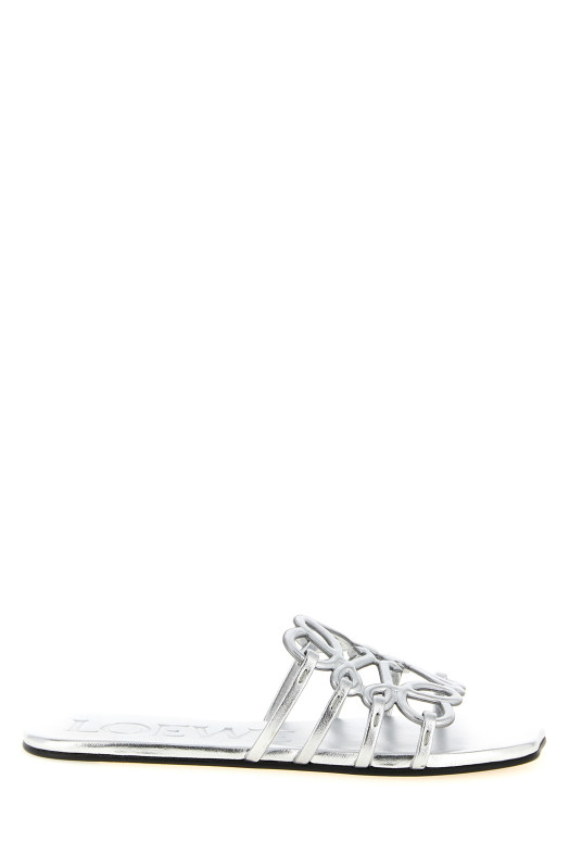 'Anagram Petal' slides Silver