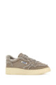 Grey suede Medalist sneakers AUTRY (AULW)