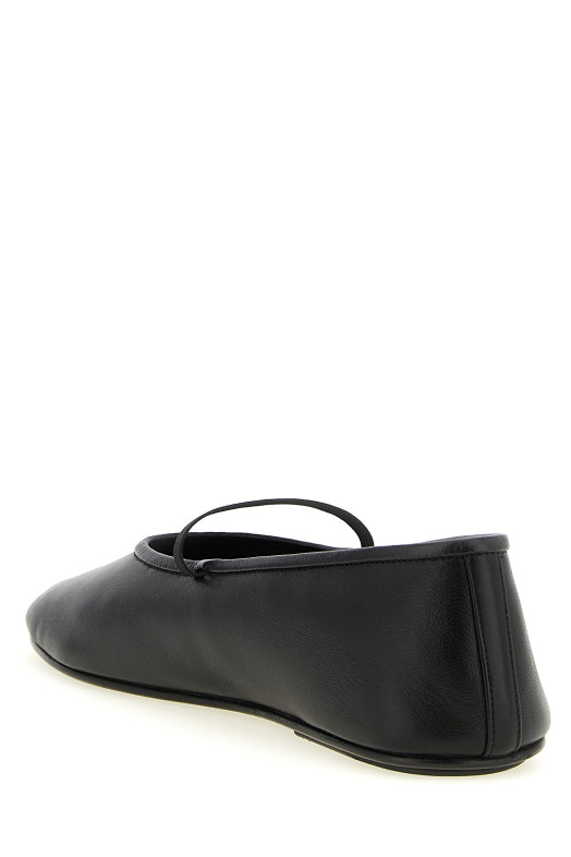 'Elastic Ballet' ballet Black