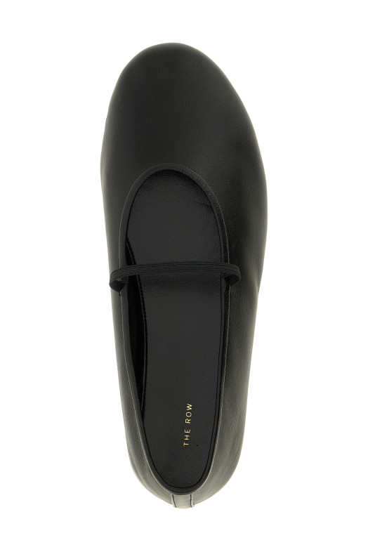 'Elastic Ballet' ballet Black