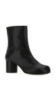 Black leather Tabi ankle boots MAISON MARGIELA (S58WU0246P3753)