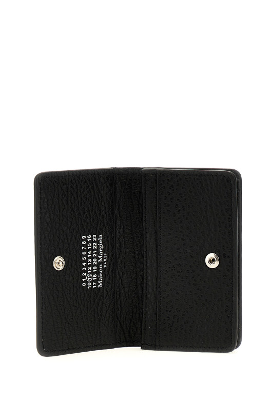 'Four Stitches' card holder Black