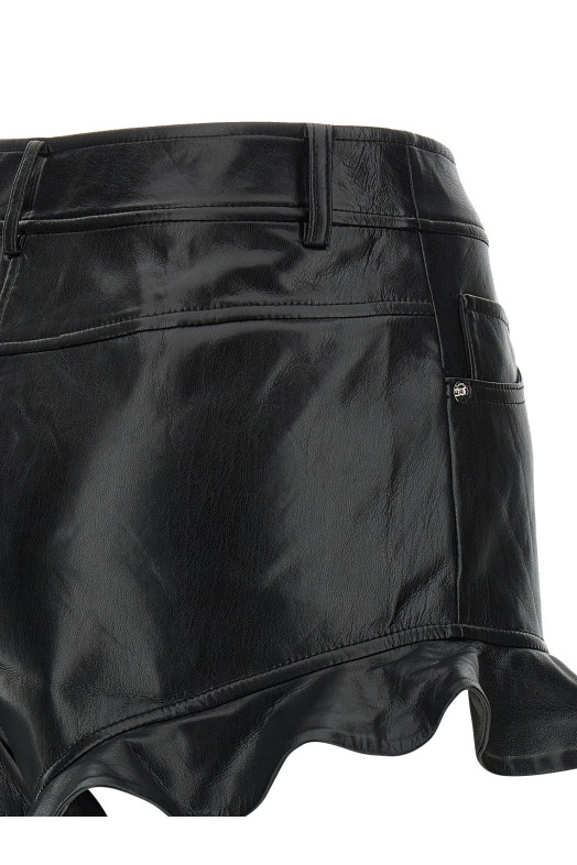 Voluntary shorts Black