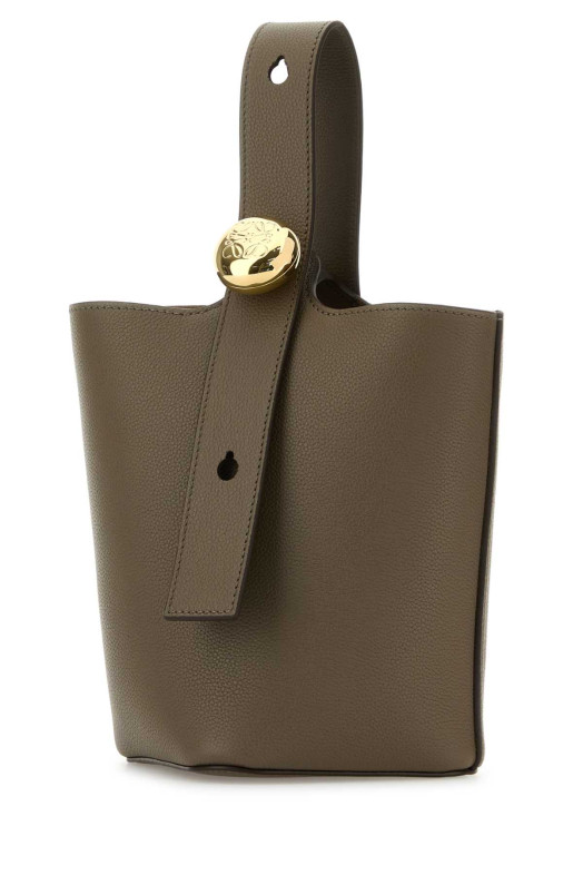 Dove grey leather mini Pebble bucket bag Gray LOEWE (AANBBBMX31)