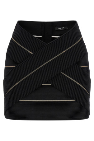 V-shaped waist skirt Black