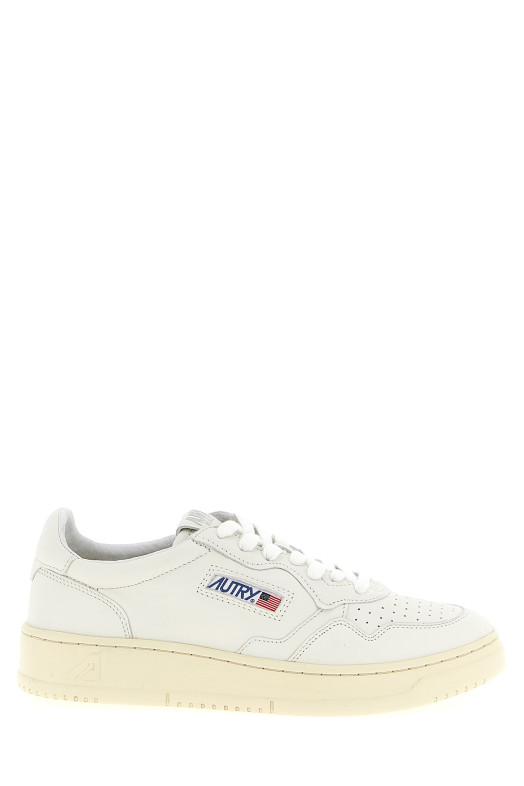 'Medalist Low' sneaker White