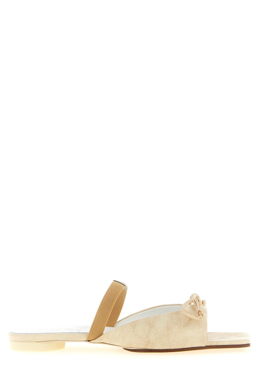 Squared toe sandals Beige