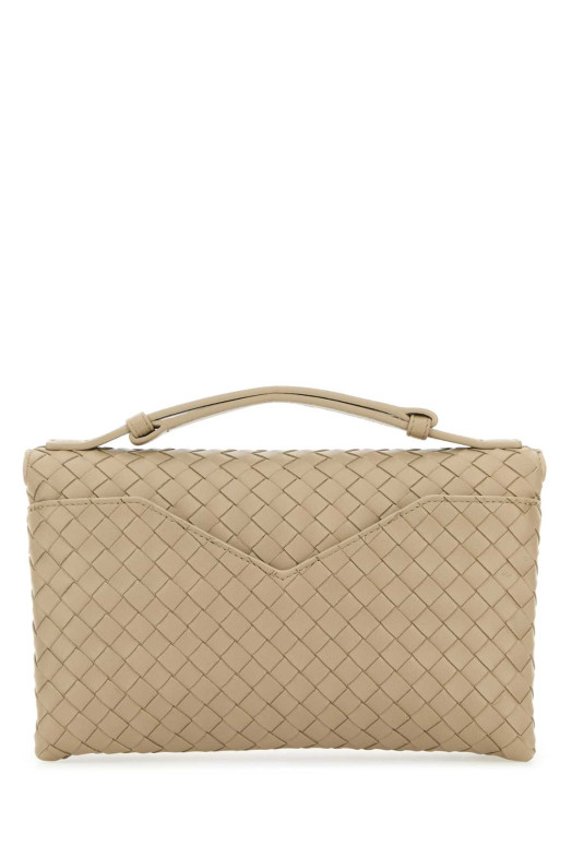 Beige leather Knot Lock handbag BOTTEGA VENETA (817191V08Z0)