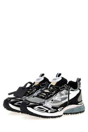 'Be Right Back' sneakers Black