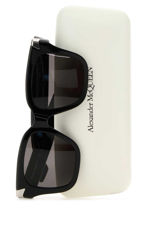 Black acetate Punk Rivet sunglasses ALEXANDER MCQUEEN (781191J0749)