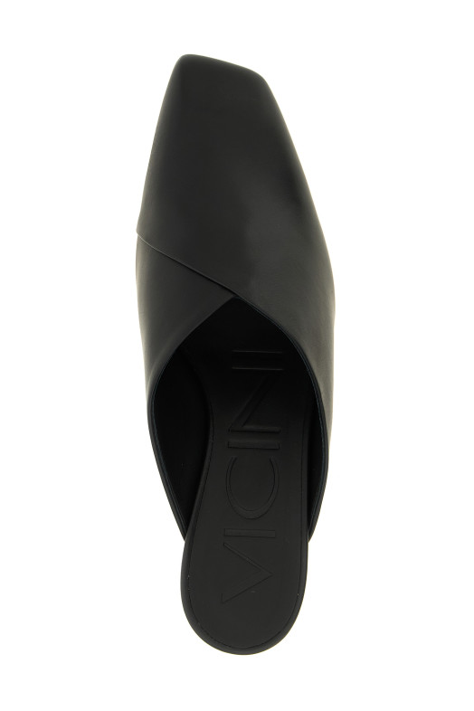 'Lavenue' sabots Black