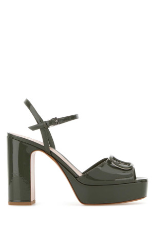 Army green leather VLogo Signature sandals VALENTINO GARAVANI (8W0S0FG2TMK)