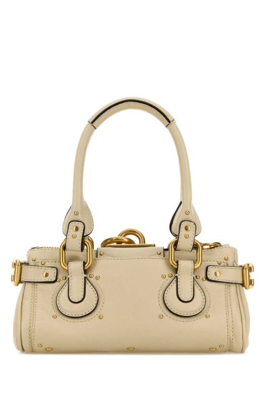 Небольшая сумочка CHLOE из песочной кожи в стиле «Пэддингтон» (CH26SS805P75) CHLOÉ