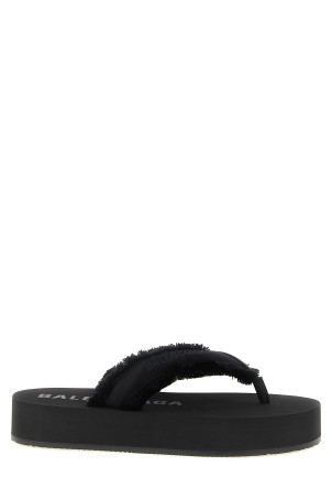 'Jet Lag' sandals Black