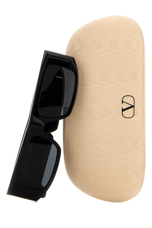 Black acetate sunglasses VALENTINO GARAVANI (VG0005S00152)