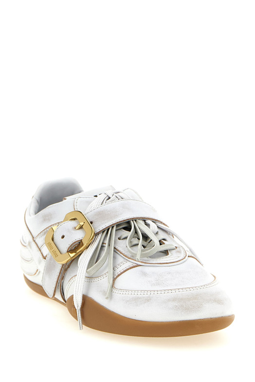 Кроссовки «Gymnasium» белого цвета 5E549EFA0053F33F0009