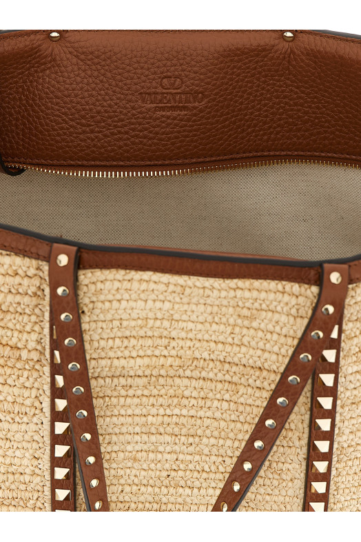 Большая сумка для покупок Valentino Garavani «Rockstud», бежевая W2B0R04UEN43S