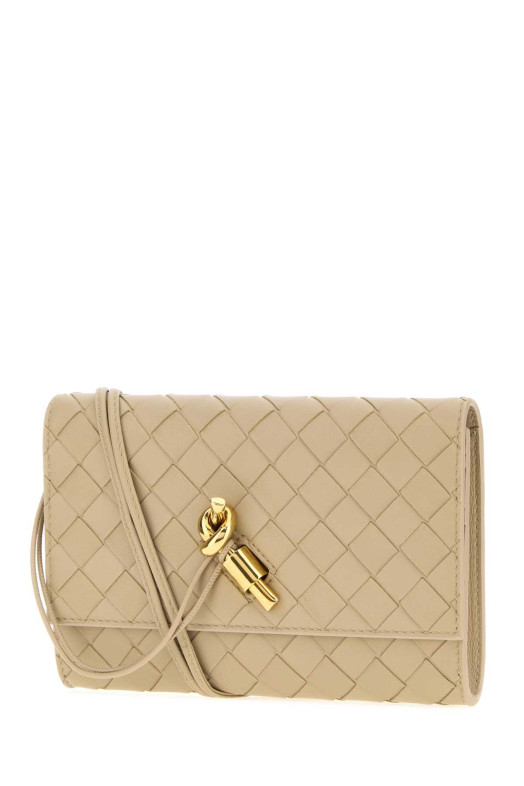 Beige nappa leather Andiamo crossbody bag BOTTEGA VENETA (836940VCPP2)