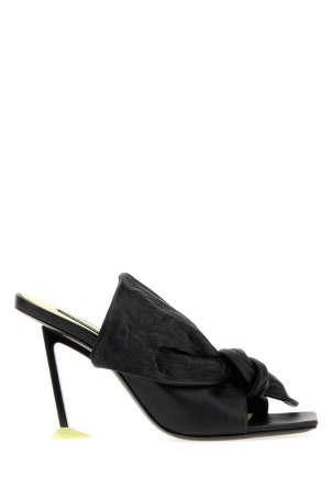Чорні шкіряні туфлі-мули в стилі «будуар» від GIVENCHY (BE30B7E2H6)