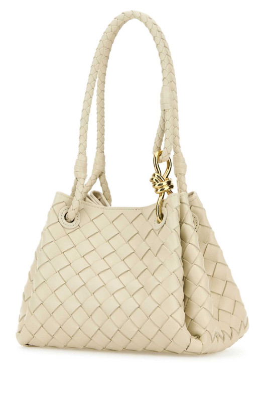 Маленькая кожаная сумочка Parachute цвета слоновой кости BOTTEGA VENETA (796569VCPPT)