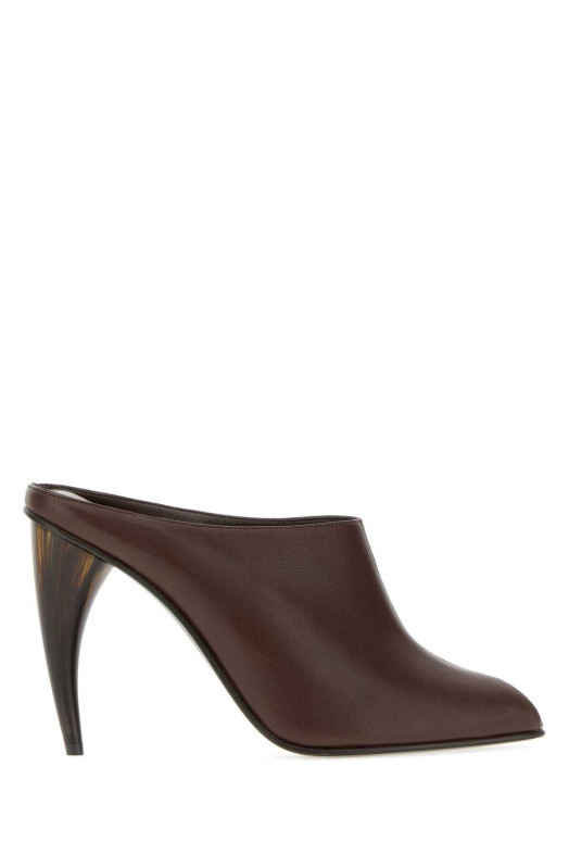 Коричневые кожаные туфли-муле ALEXANDER MCQUEEN (866004WHAFA)