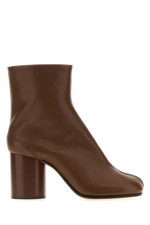 Brown leather Tabi ankle boots MAISON MARGIELA (S58WU0260P3753)