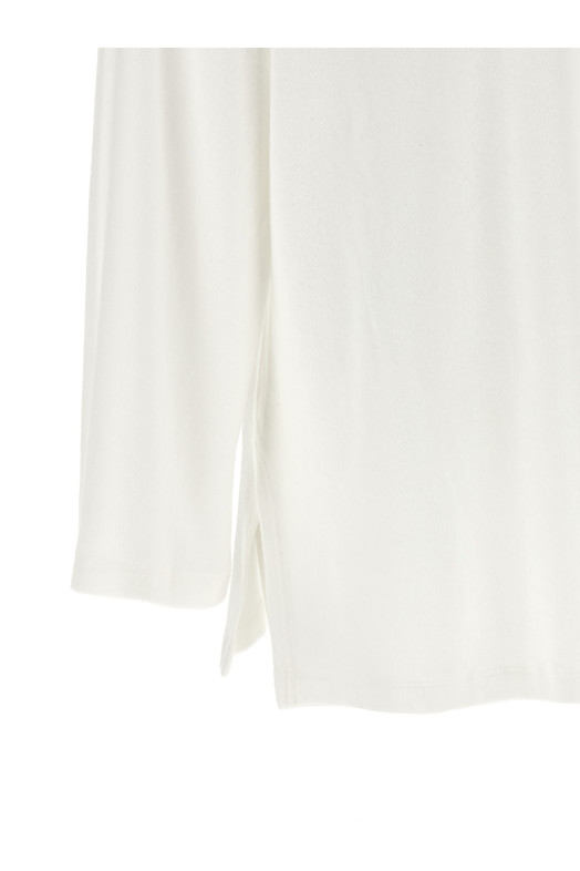 Hooded sweater White