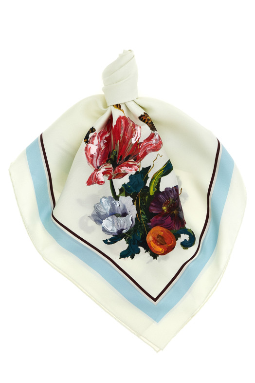 'Four Stitches' scarf White