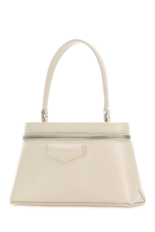 Ivory leather Antigona handbag GIVENCHY (BB60QMB00D)