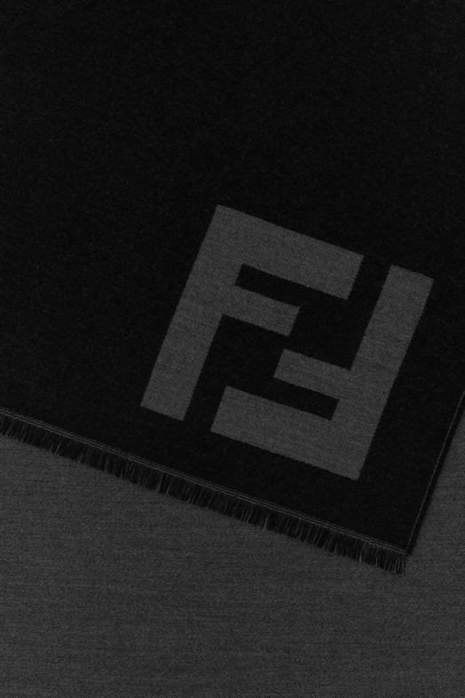 Black wool scarf FENDI (FXS407AWTZ)