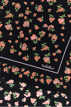 Printed silk foulard VALENTINO GARAVANI (8W0EI114AJK)