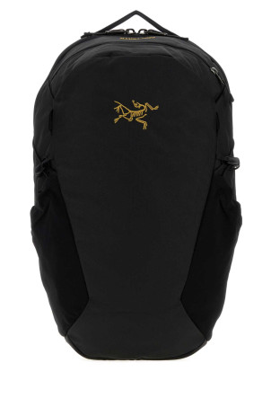 Чорний рюкзак Mantis 16 з чорної канви від ARC'TERYX (X000010636) ARC'TERYX