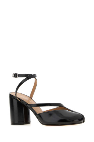 Black leather Tabi pumps MAISON MARGIELA (S58WP0280P8193)