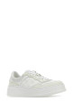 Белые кожаные кроссовки GUCCI (700775AACV2)