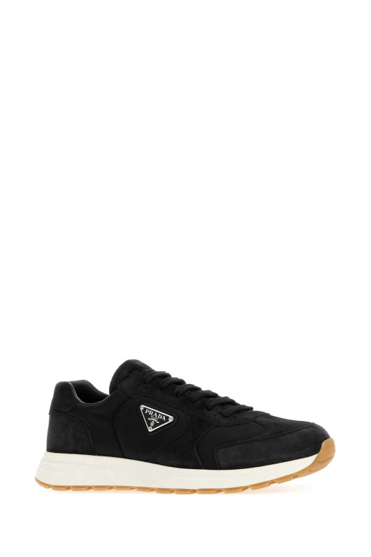 Черные кроссовки из ре-нейлона и замши PRADA (2EE455FG000D7R)