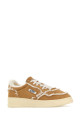 Camel suede Medalist sneakers AUTRY (AULM)