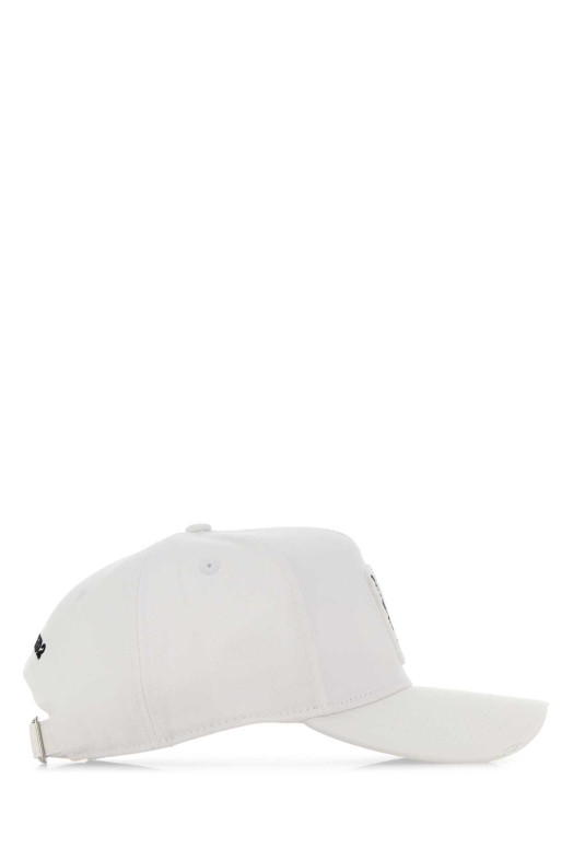 Белая хлопковая бейсболка DSQUARED (BCM099705C00001) DSQUARED2