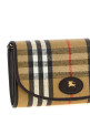 'Highlands' wallet on chain Multicolor