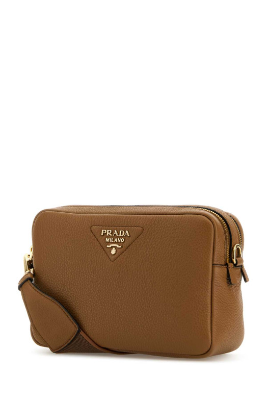 Кожаная сумка через плечо цвета карамели PRADA (1BH082VDNM2DKV)