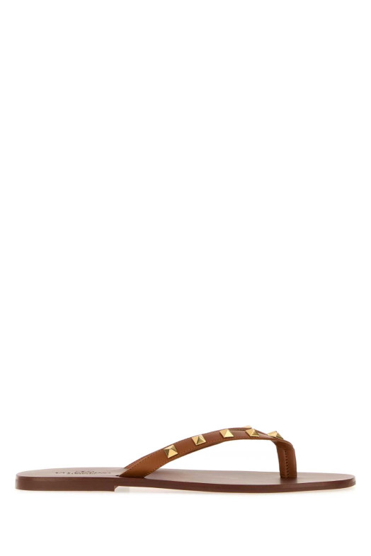 Brown leather Rockstud thong slippers VALENTINO GARAVANI (9Y2S0O16UIS)