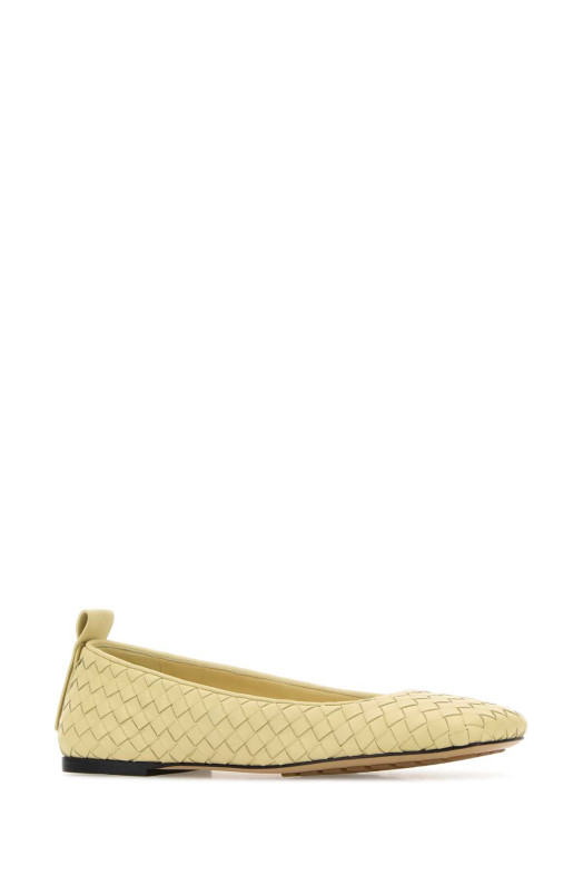 Жёлтые кожаные балетки «Шарлотта» от BOTTEGA VENETA (868206V2ED0)