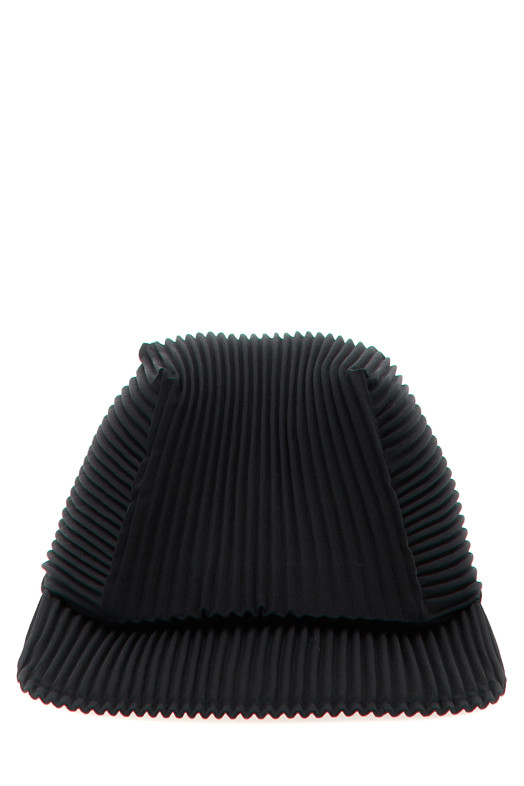 'Pleats' cap Black