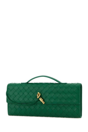 Зеленая кожаная сумочка Andiamo от BOTTEGA VENETA (741511VCPP3)