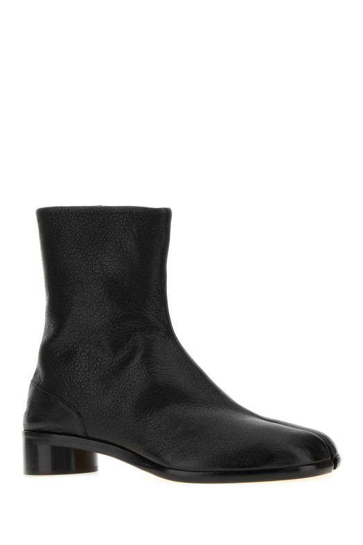 Ботильоны Tabi из черной кожи MAISON MARGIELA (S57WU0153P7805)