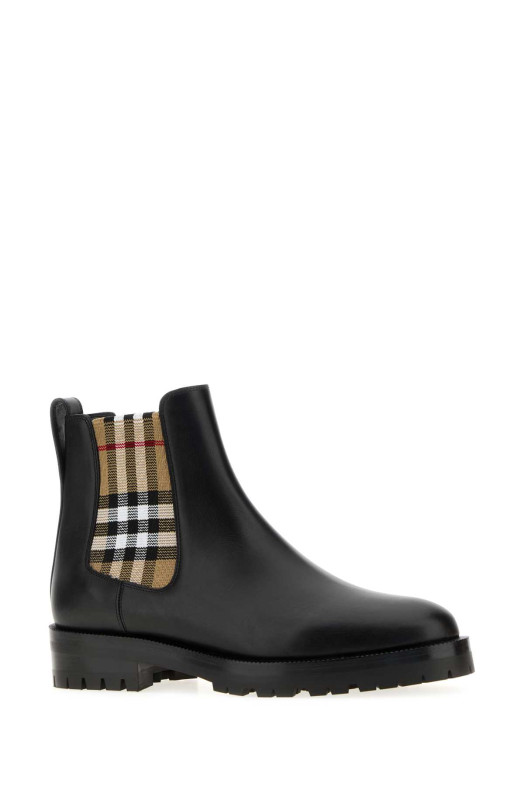 Чорні шкіряні ботильйони Black BURBERRY (8042363)