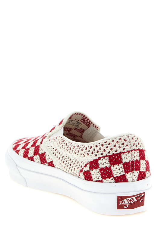 Кроссовки «Classic Slip-On Checkerboard» красного цвета VN000EG1CIS1