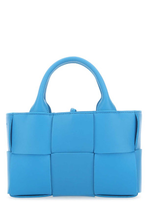 Кожаная сумочка Candy Arco бирюзового цвета от BOTTEGA VENETA (729029VCQC2)