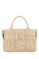 Мини-сумочка Arco из бежевой кожи BOTTEGA VENETA (729042V2FY1)