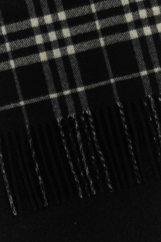 Embroidered cashmere scarf BURBERRY (8094741)