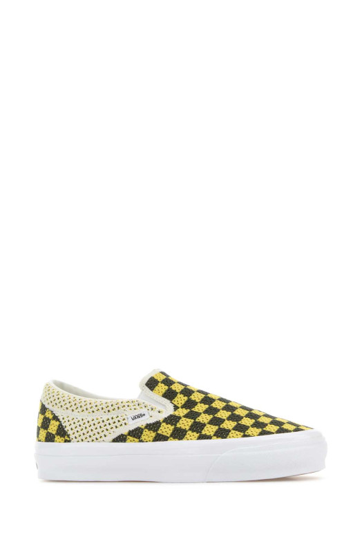Embroidered fabric LX Classic slip ons VANS (VN000EG1)
